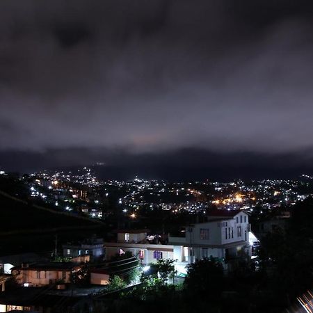 Latei Ville Inn Shillong Eksteriør billede