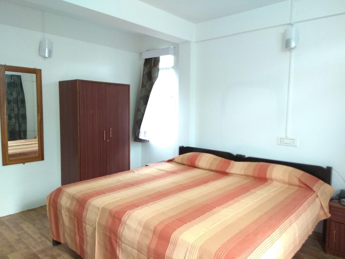 Latei Ville Inn Shillong Eksteriør billede